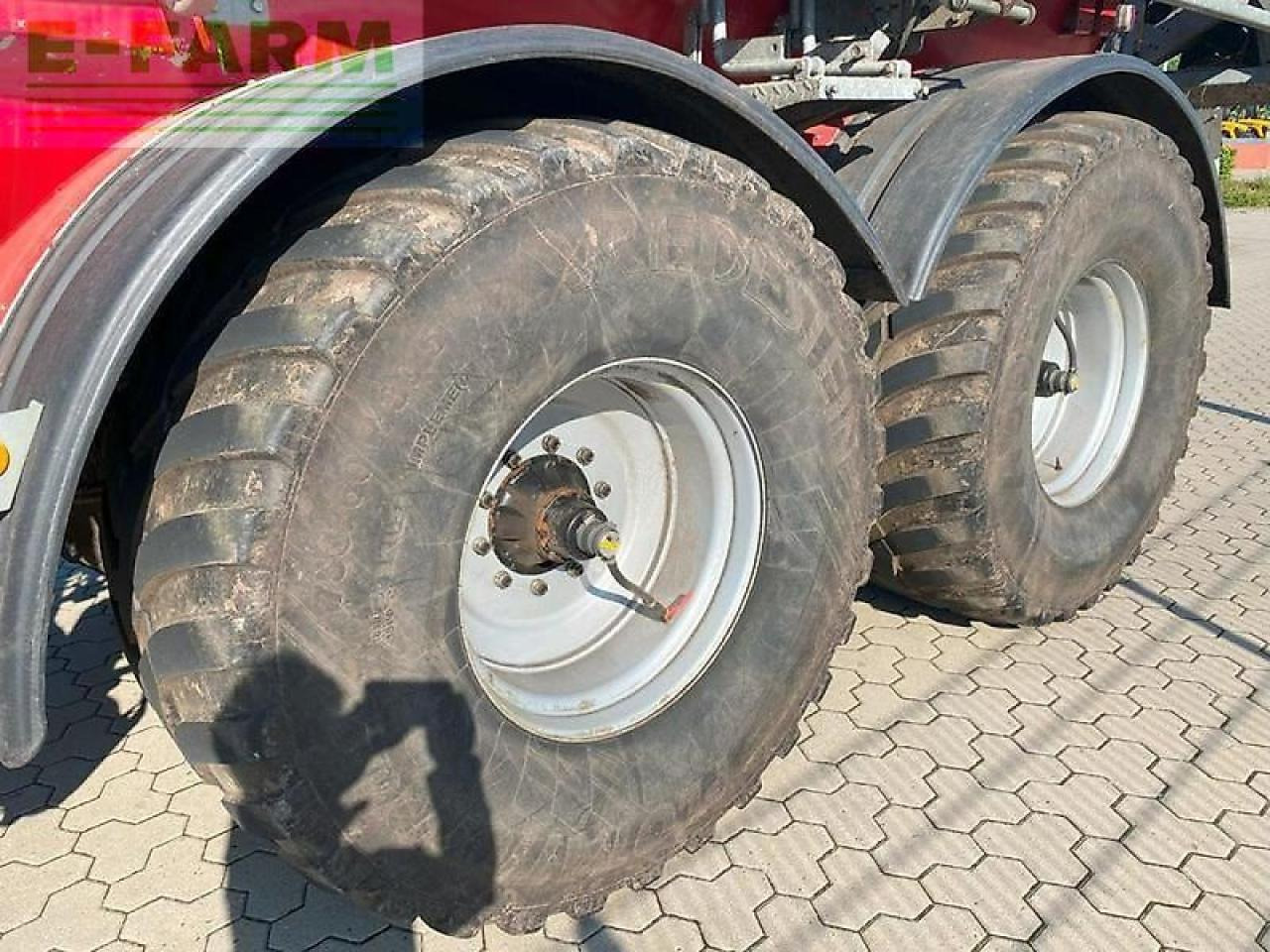 BSA ptw 185 + bomech multi 18 + isobus - Tręšimo technika: foto 4 BSA ptw 185 + bomech multi 18 + isobus - Tręšimo technika: foto 4