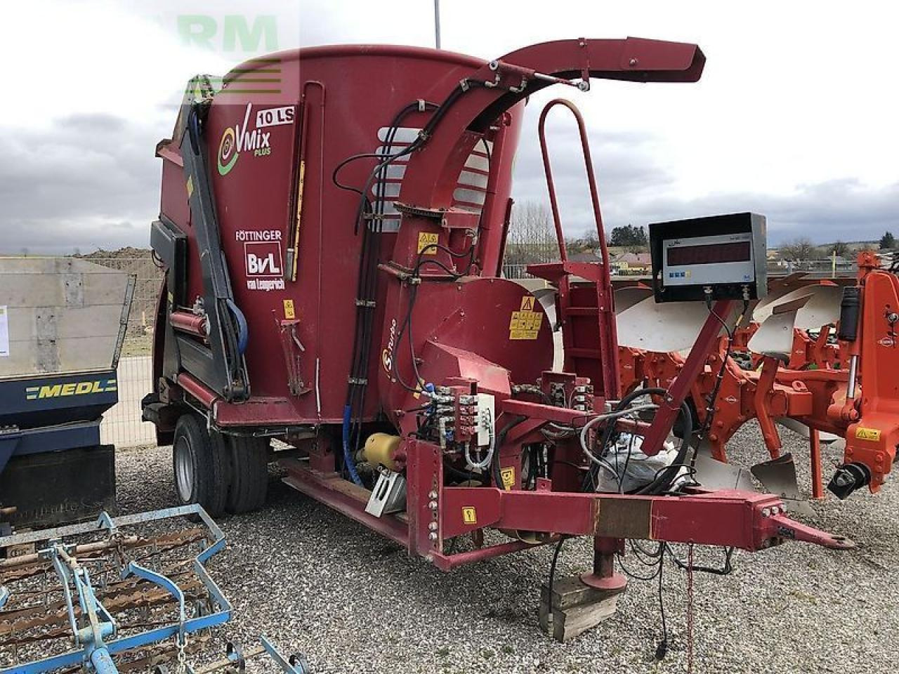BVL - van Lengerich v-mix fill plus 10 ls - Gyvulininkystės įranga: foto 1 BVL - van Lengerich v-mix fill plus 10 ls - Gyvulininkystės įranga: foto 1