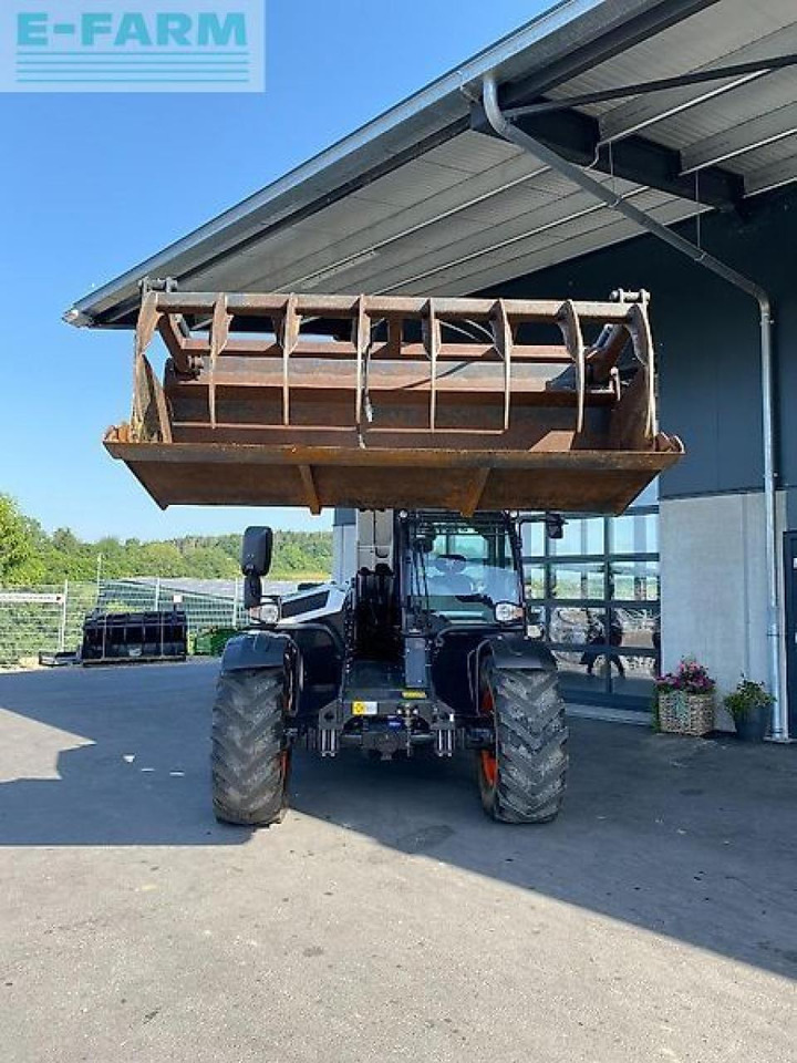 Bobcat tl 38.70 hf mit nur 2600 stunden, inkl. 3 werkzeugen - Teleskopinis krautuvas: foto 5 Bobcat tl 38.70 hf mit nur 2600 stunden, inkl. 3 werkzeugen - Teleskopinis krautuvas: foto 5