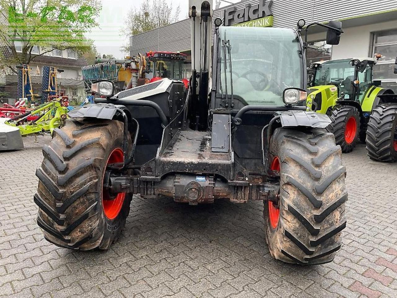 Bobcat tl38.70 - Teleskopinis krautuvas: foto 3 Bobcat tl38.70 - Teleskopinis krautuvas: foto 3