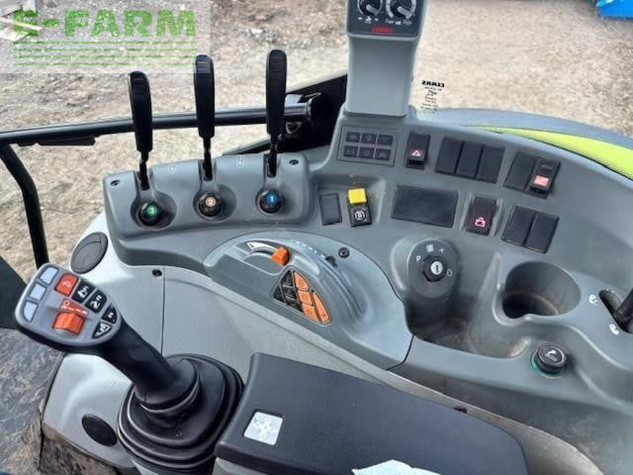 CLAAS ARION 430 - Traktorius: foto 5 CLAAS ARION 430 - Traktorius: foto 5