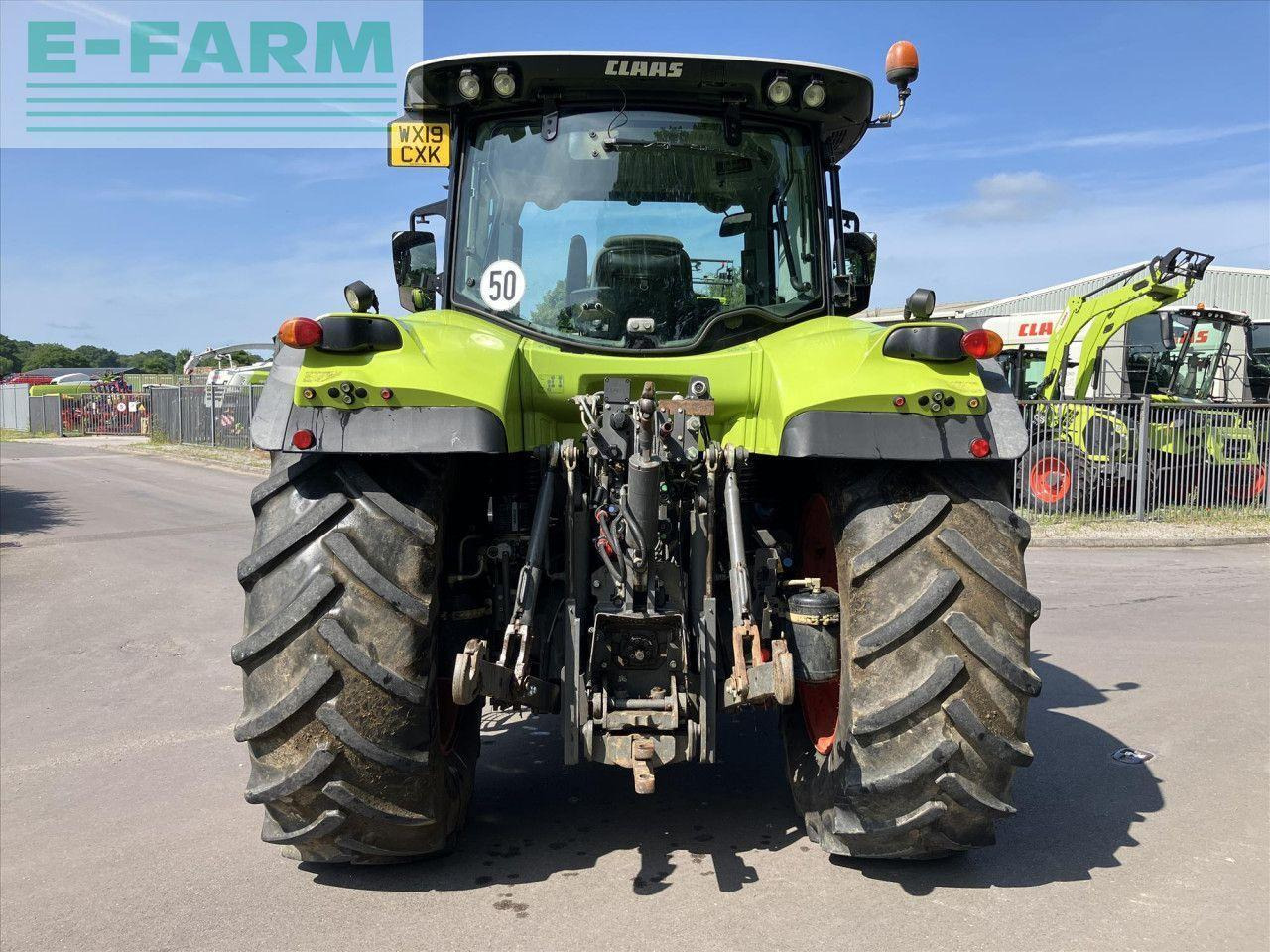 CLAAS ARION 650 CIS CIS - Traktorius: foto 4 CLAAS ARION 650 CIS CIS - Traktorius: foto 4