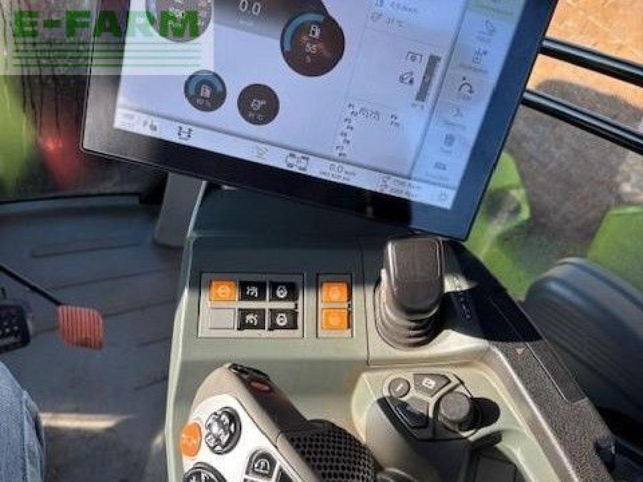 CLAAS AXION 960 TT - Traktorius: foto 5 CLAAS AXION 960 TT - Traktorius: foto 5