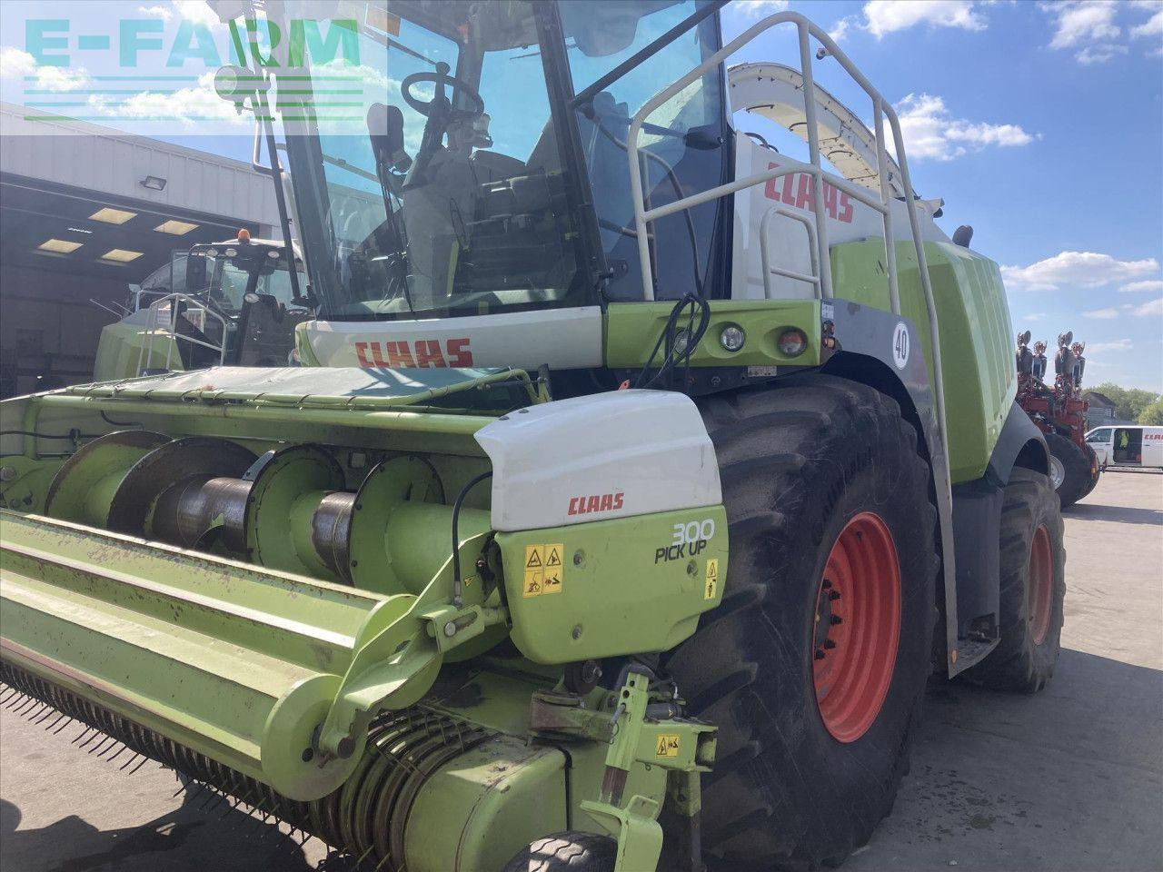 CLAAS JAGUAR 940 C/W PU300 4WD - Pašarų kombainas: foto 3 CLAAS JAGUAR 940 C/W PU300 4WD - Pašarų kombainas: foto 3