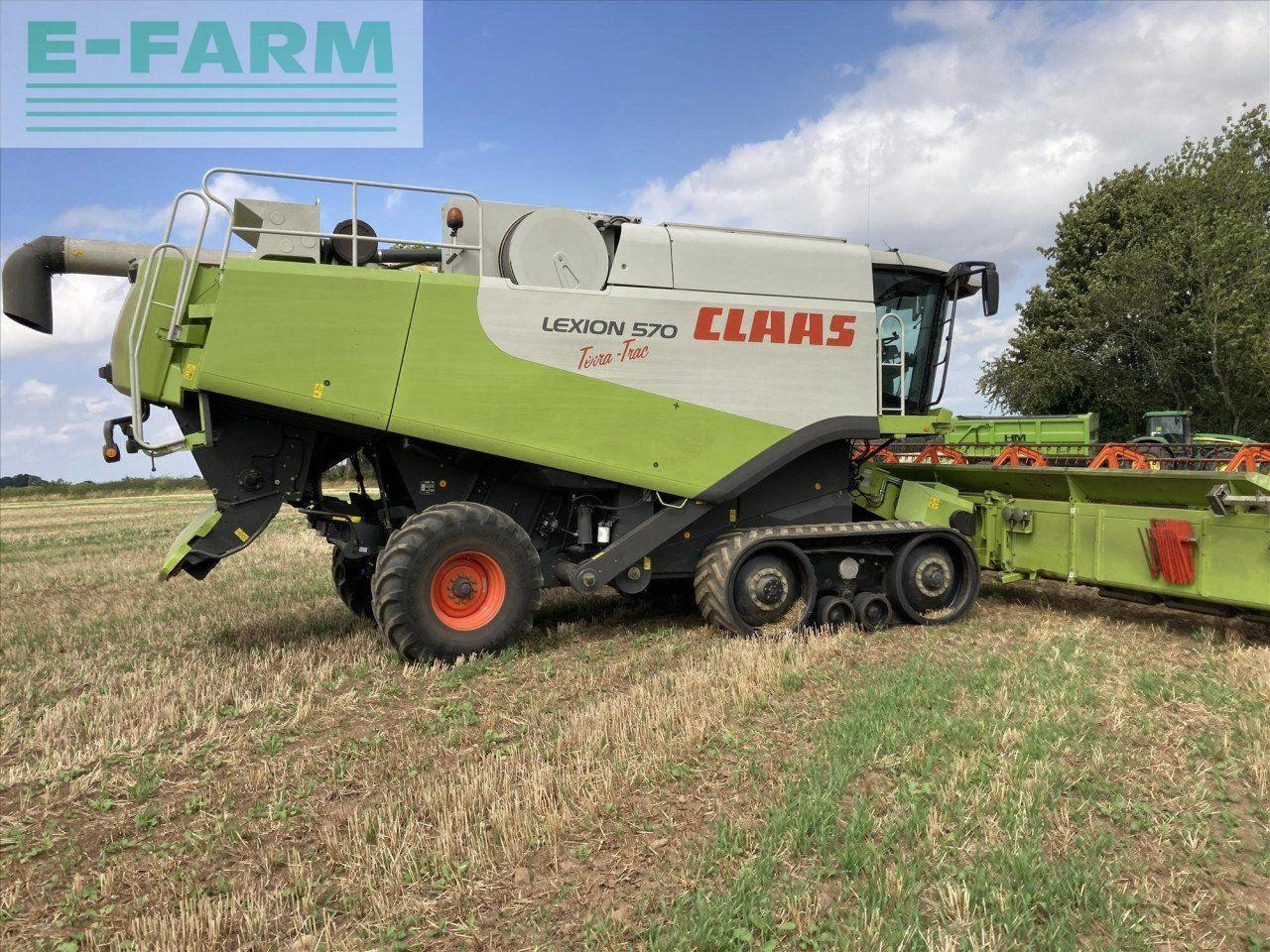 CLAAS LEXION 570 TT - Derliaus nuėmimo kombainas: foto 3 CLAAS LEXION 570 TT - Derliaus nuėmimo kombainas: foto 3