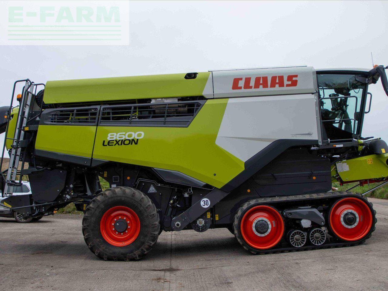 CLAAS LEXION 8600 TERRA TRAC - Derliaus nuėmimo kombainas: foto 4 CLAAS LEXION 8600 TERRA TRAC - Derliaus nuėmimo kombainas: foto 4