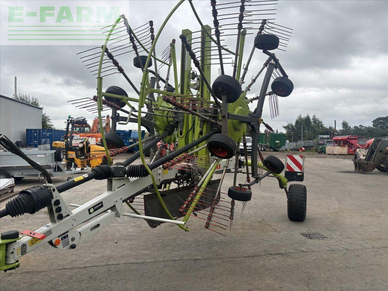 CLAAS USED LINER 2900 - Šieno grėblys/ Vartytuvas: foto 1 CLAAS USED LINER 2900 - Šieno grėblys/ Vartytuvas: foto 1