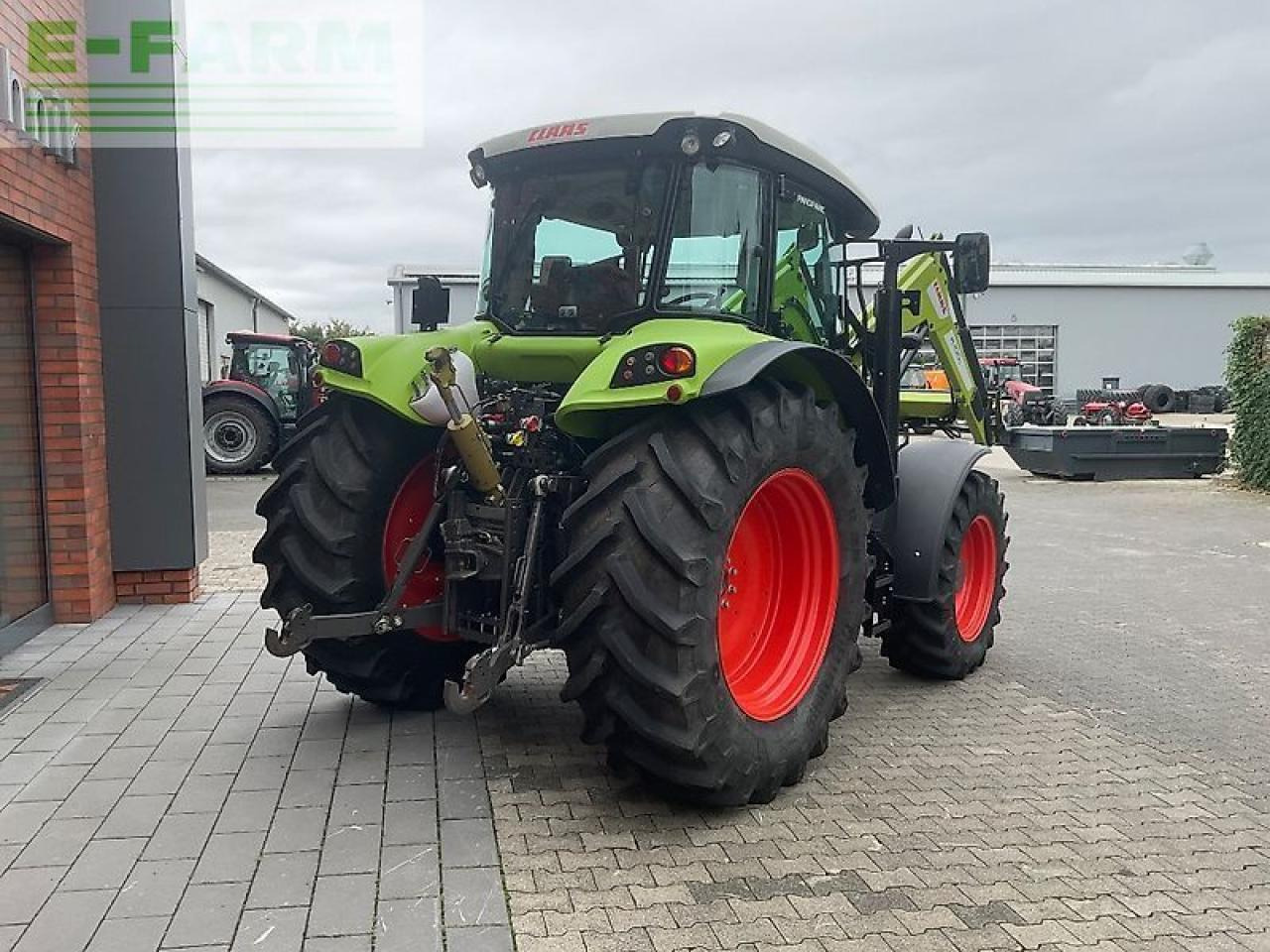 CLAAS arion 450 cis CIS - Traktorius: foto 4 CLAAS arion 450 cis CIS - Traktorius: foto 4