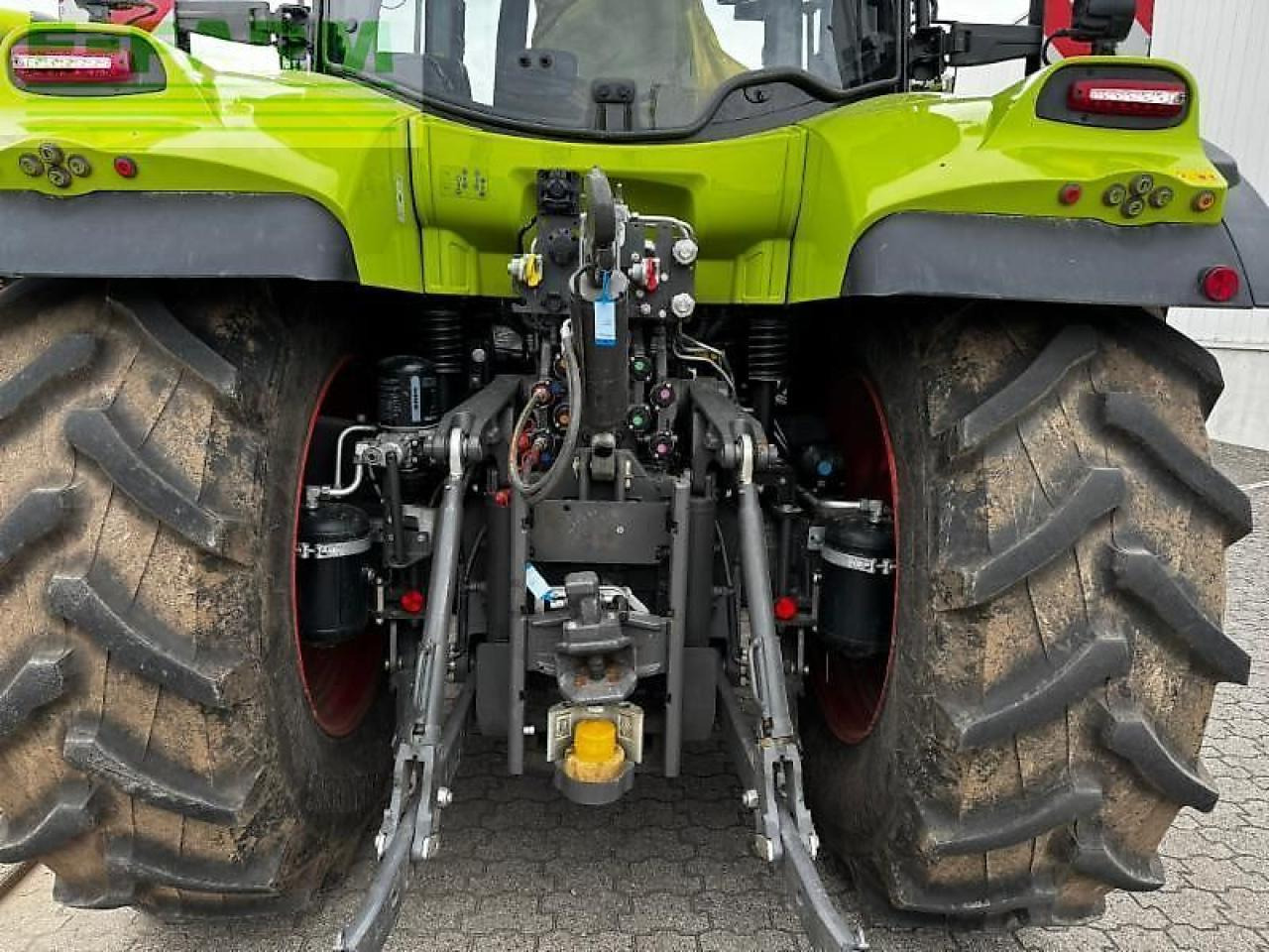 CLAAS arion 550 cmatic CMATIC - Traktorius: foto 5 CLAAS arion 550 cmatic CMATIC - Traktorius: foto 5