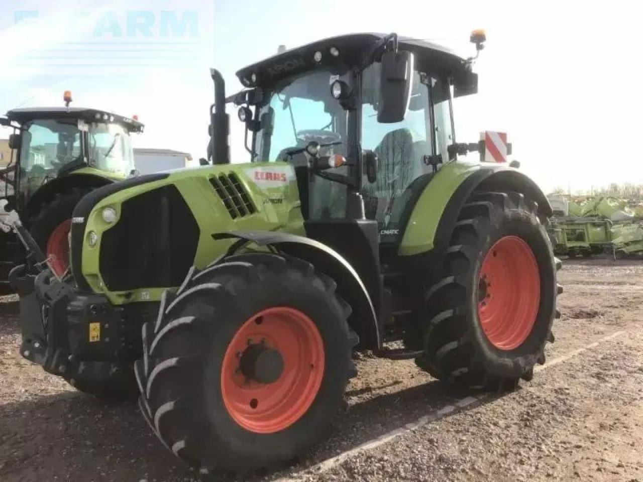 CLAAS arion 550 cmatic CMATIC - Traktorius: foto 1 CLAAS arion 550 cmatic CMATIC - Traktorius: foto 1