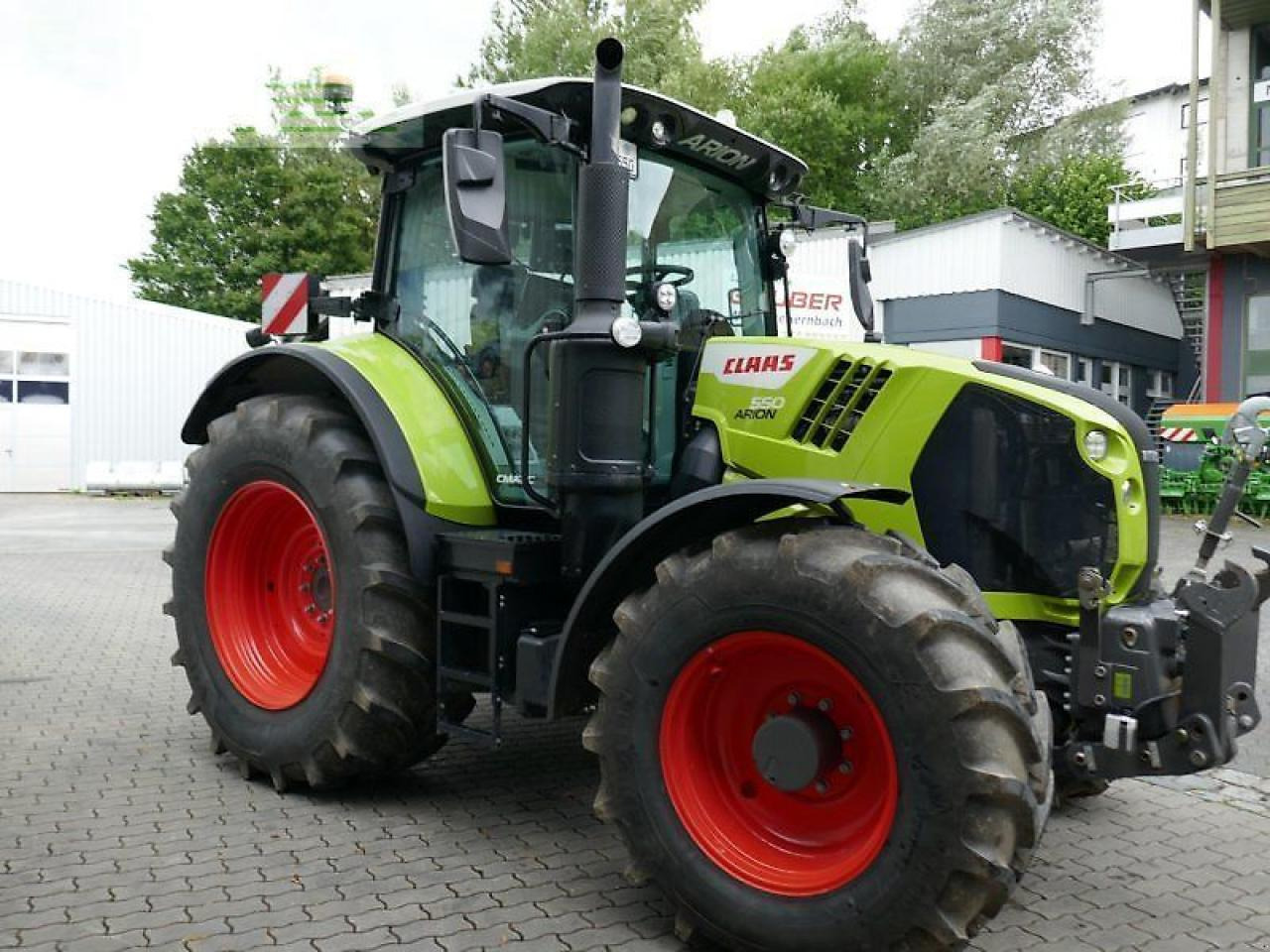 CLAAS arion 550 cmatic cebis CMATIC CEBIS - Traktorius: foto 3 CLAAS arion 550 cmatic cebis CMATIC CEBIS - Traktorius: foto 3