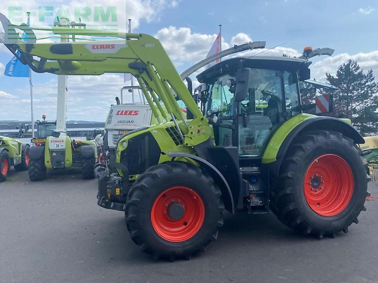 CLAAS arion 550 hexashift stage v cebis vorführmaschine mit garantieverlängerung HEXASHIFT CEBIS - Traktorius: foto 2 CLAAS arion 550 hexashift stage v cebis vorführmaschine mit garantieverlängerung HEXASHIFT CEBIS - Traktorius: foto 2