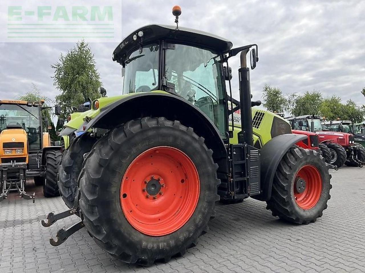 CLAAS axion 800 cis - Traktorius: foto 5 CLAAS axion 800 cis - Traktorius: foto 5