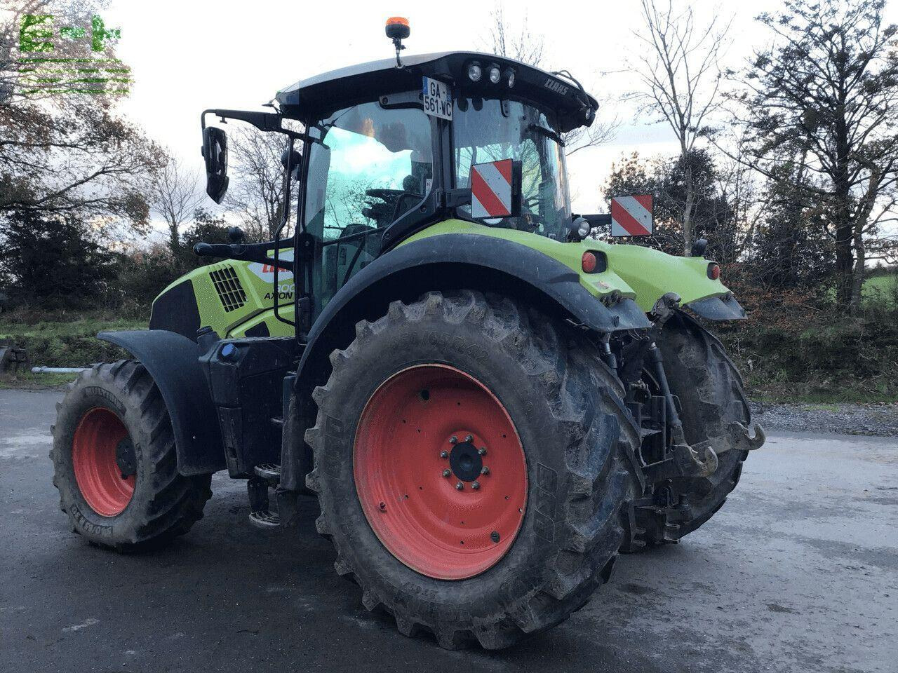 CLAAS axion 800 hexashift s5 - Traktorius: foto 2 CLAAS axion 800 hexashift s5 - Traktorius: foto 2