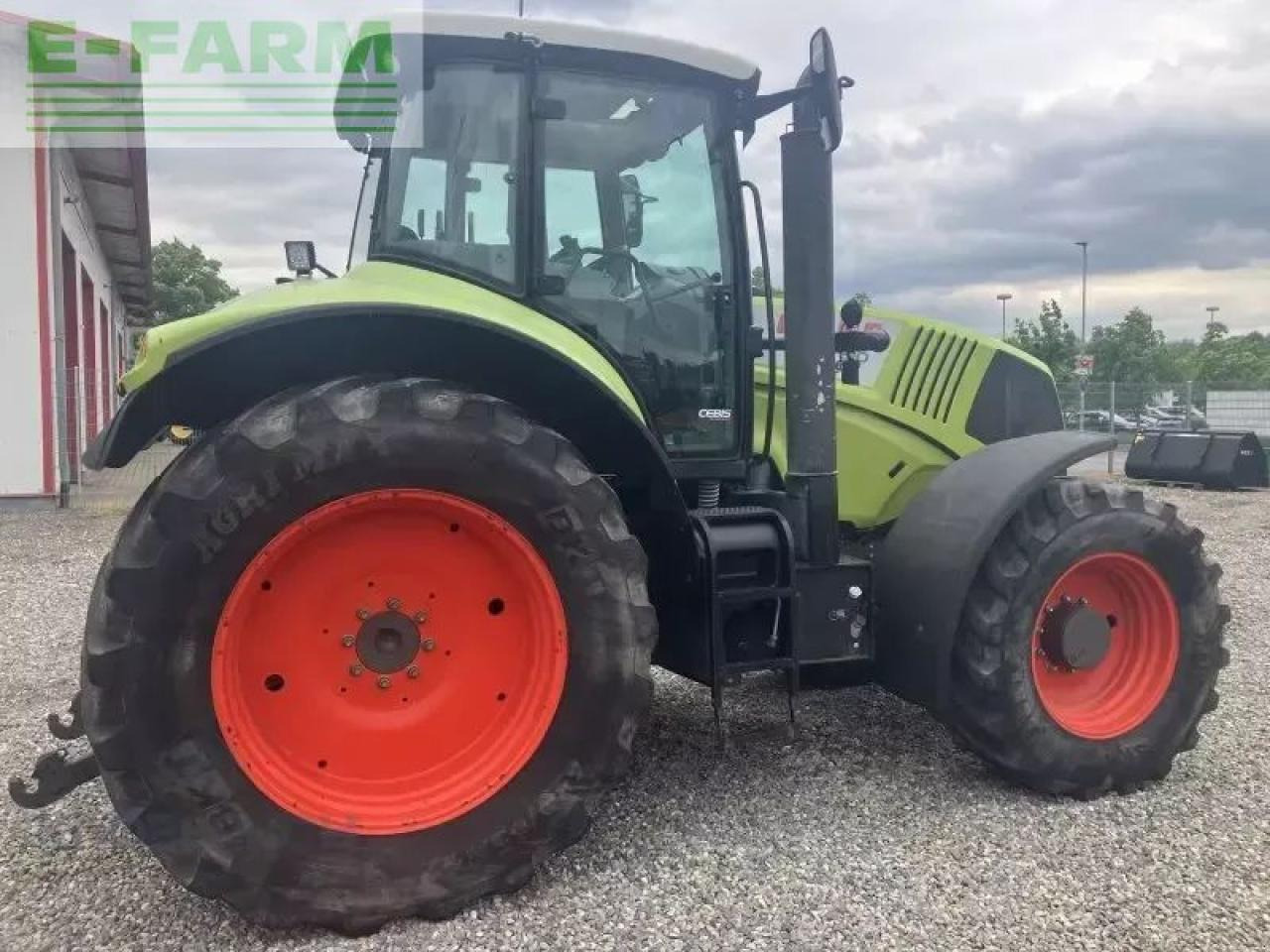 CLAAS axion 810 c-matic CMATIC - Traktorius: foto 5 CLAAS axion 810 c-matic CMATIC - Traktorius: foto 5