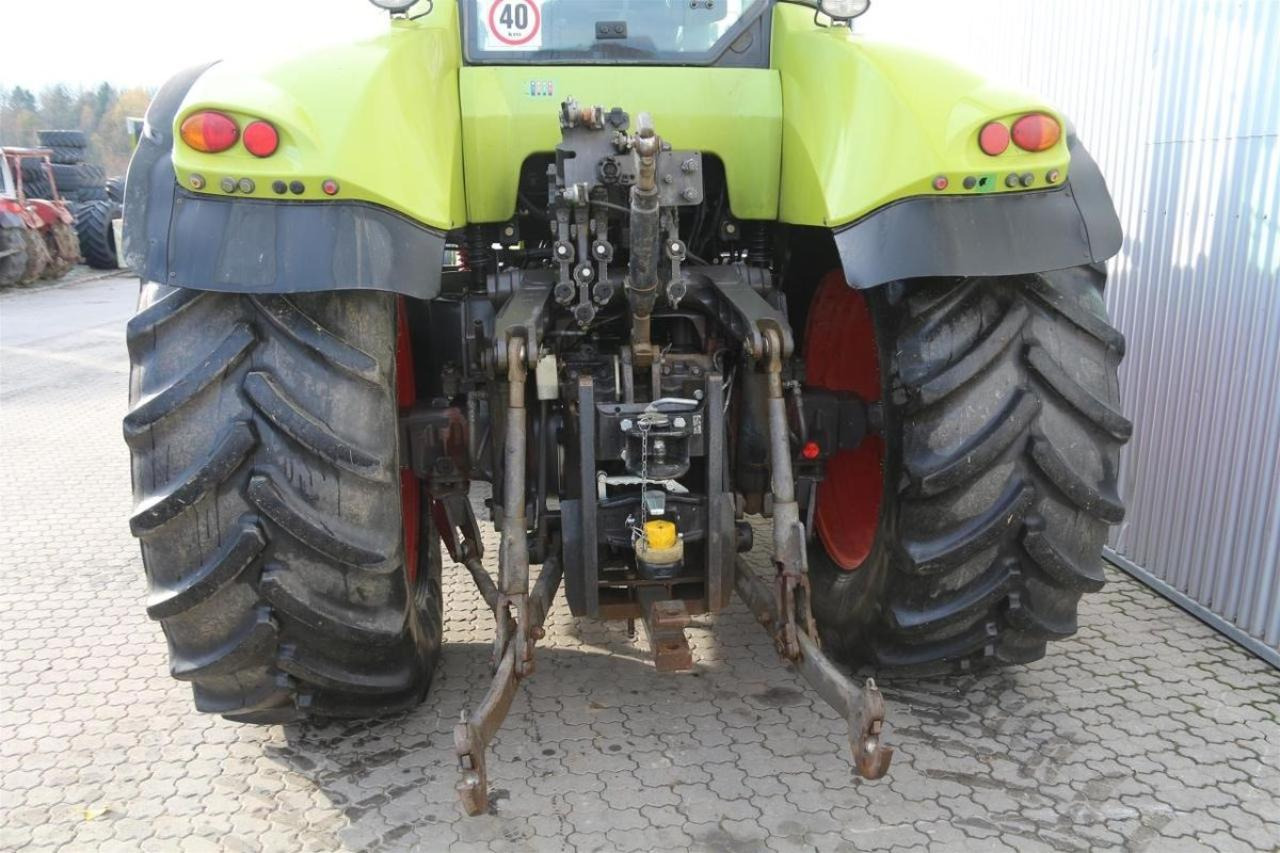 CLAAS axion 820 - Traktorius: foto 4 CLAAS axion 820 - Traktorius: foto 4