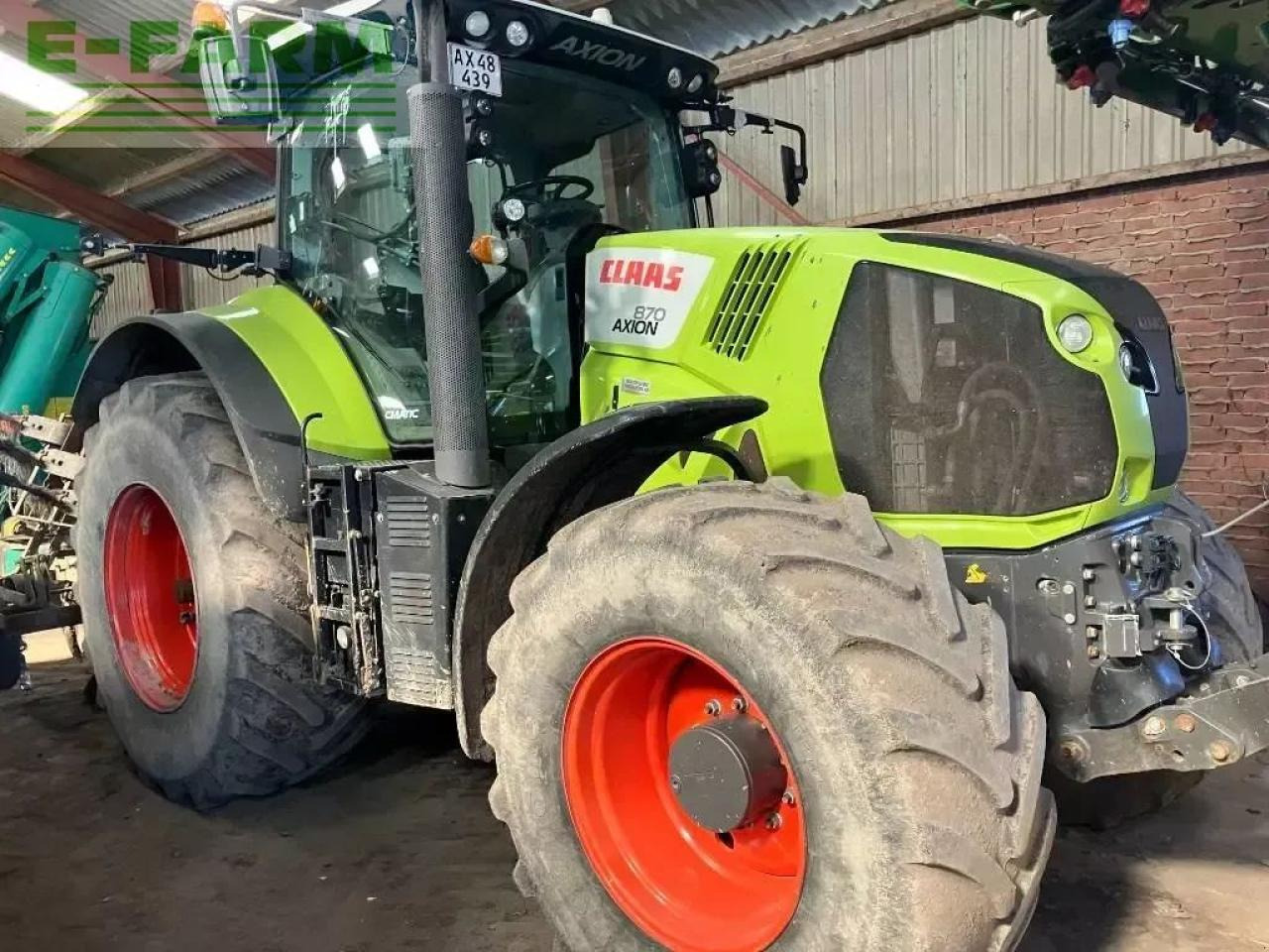 CLAAS axion 870 cmatic CMATIC - Traktorius: foto 1 CLAAS axion 870 cmatic CMATIC - Traktorius: foto 1