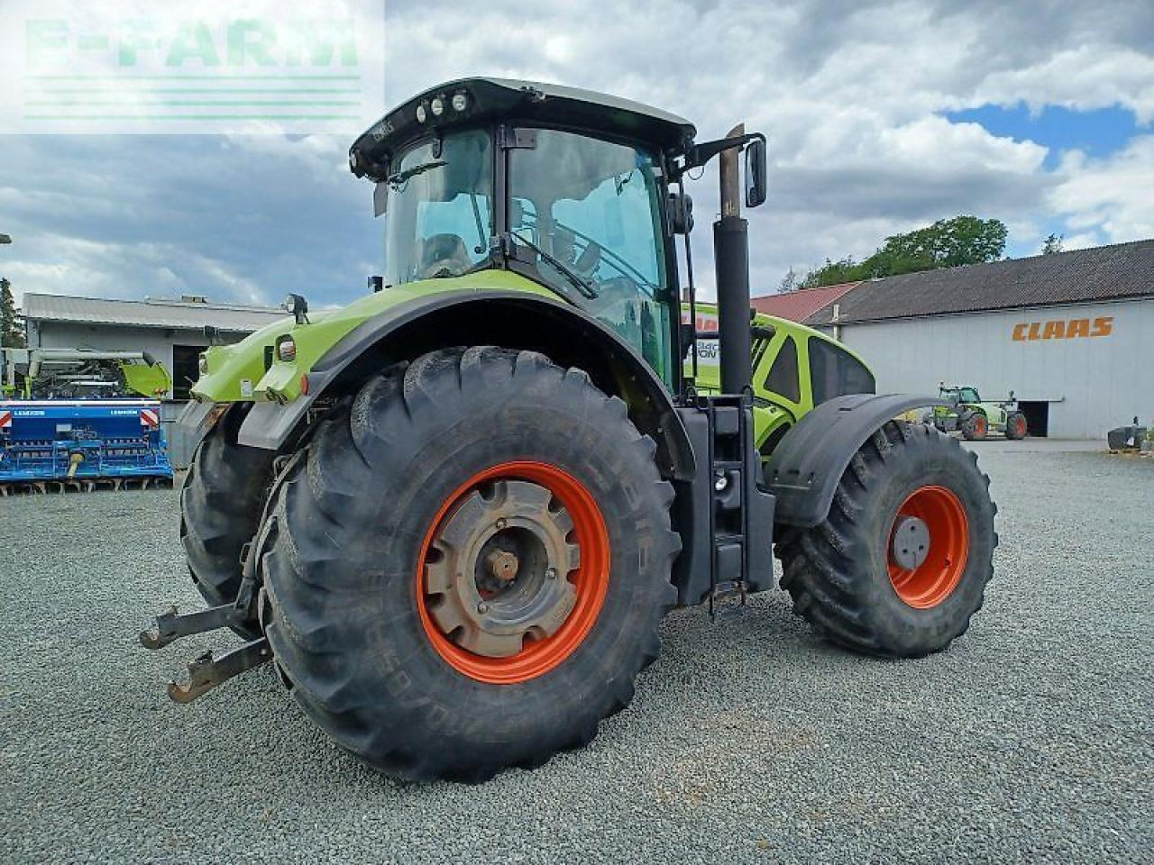 CLAAS axion 940 c-matic - Traktorius: foto 4 CLAAS axion 940 c-matic - Traktorius: foto 4