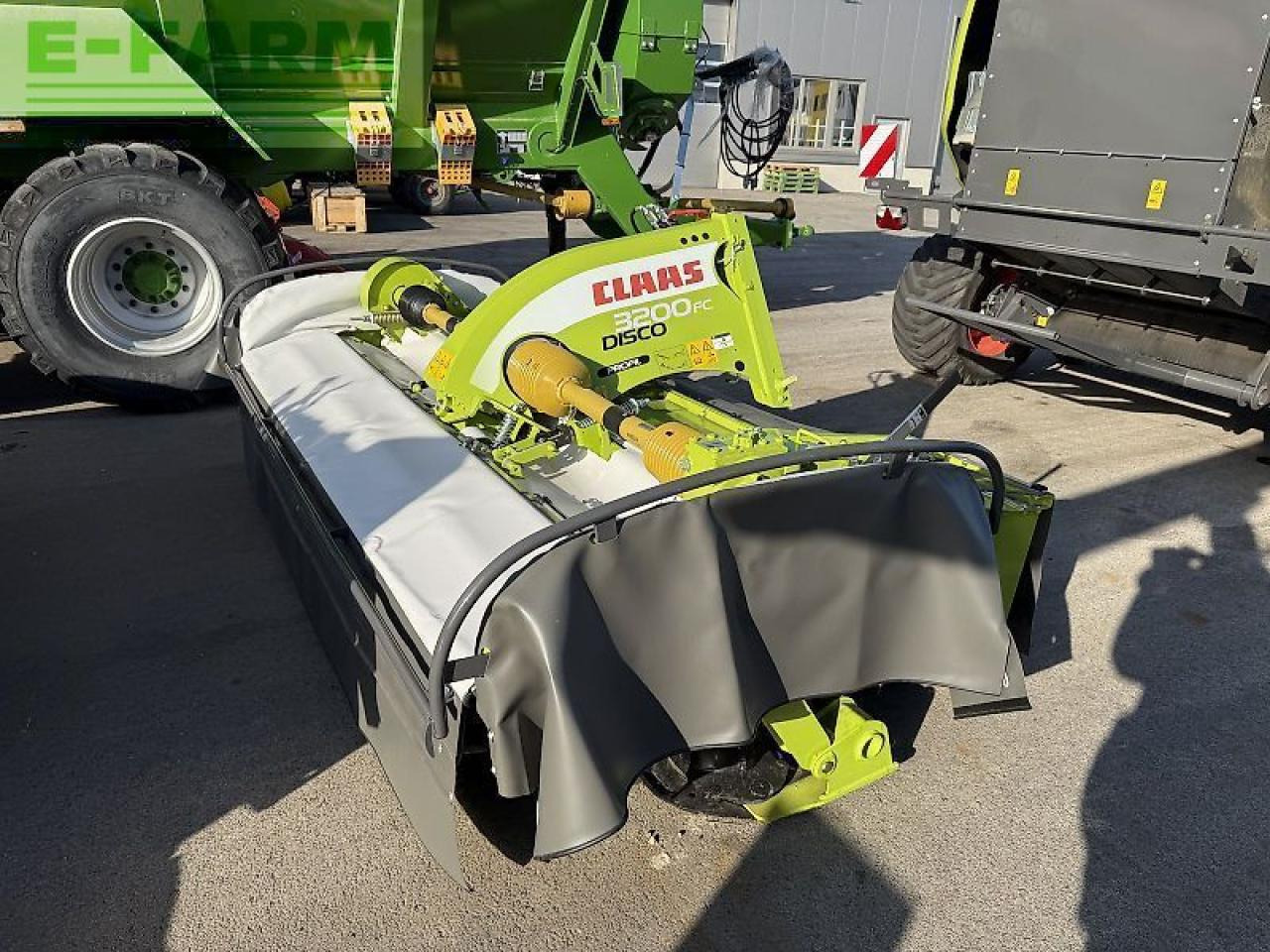 CLAAS disco 3200 fc profil - Šienapjovė: foto 4 CLAAS disco 3200 fc profil - Šienapjovė: foto 4