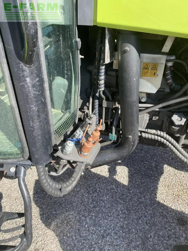 CLAAS elios 220 cabine 4rm - Traktorius: foto 5 CLAAS elios 220 cabine 4rm - Traktorius: foto 5