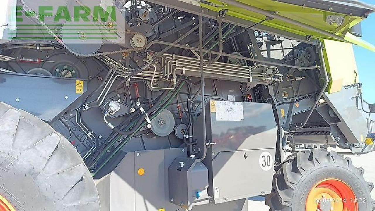 Derliaus nuėmimo kombainas CLAAS evion 410: foto 11