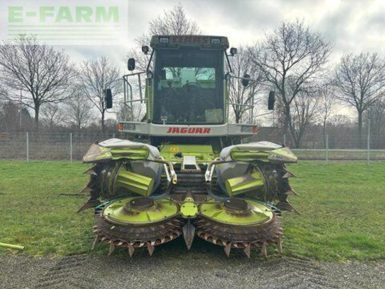 CLAAS jaguar 880 field shuttle, orbis 450 ts, raupe - Pašarų kombainas: foto 4 CLAAS jaguar 880 field shuttle, orbis 450 ts, raupe - Pašarų kombainas: foto 4