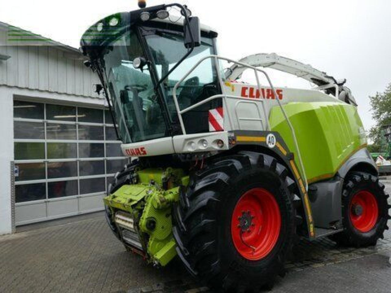 CLAAS jaguar 950 - Pašarų kombainas: foto 1 CLAAS jaguar 950 - Pašarų kombainas: foto 1