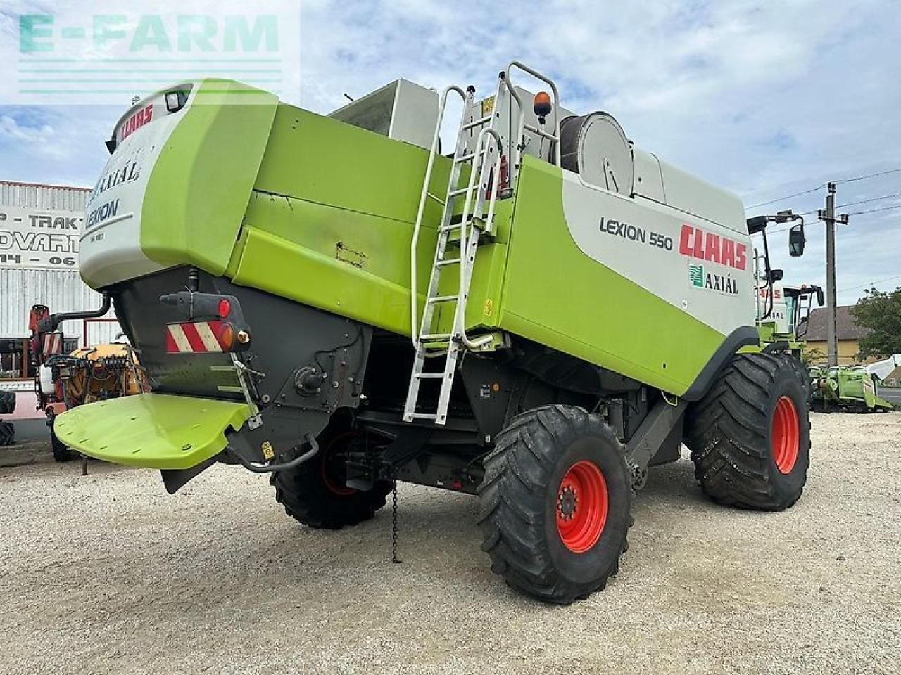 CLAAS lexion 550 - Derliaus nuėmimo kombainas: foto 5 CLAAS lexion 550 - Derliaus nuėmimo kombainas: foto 5
