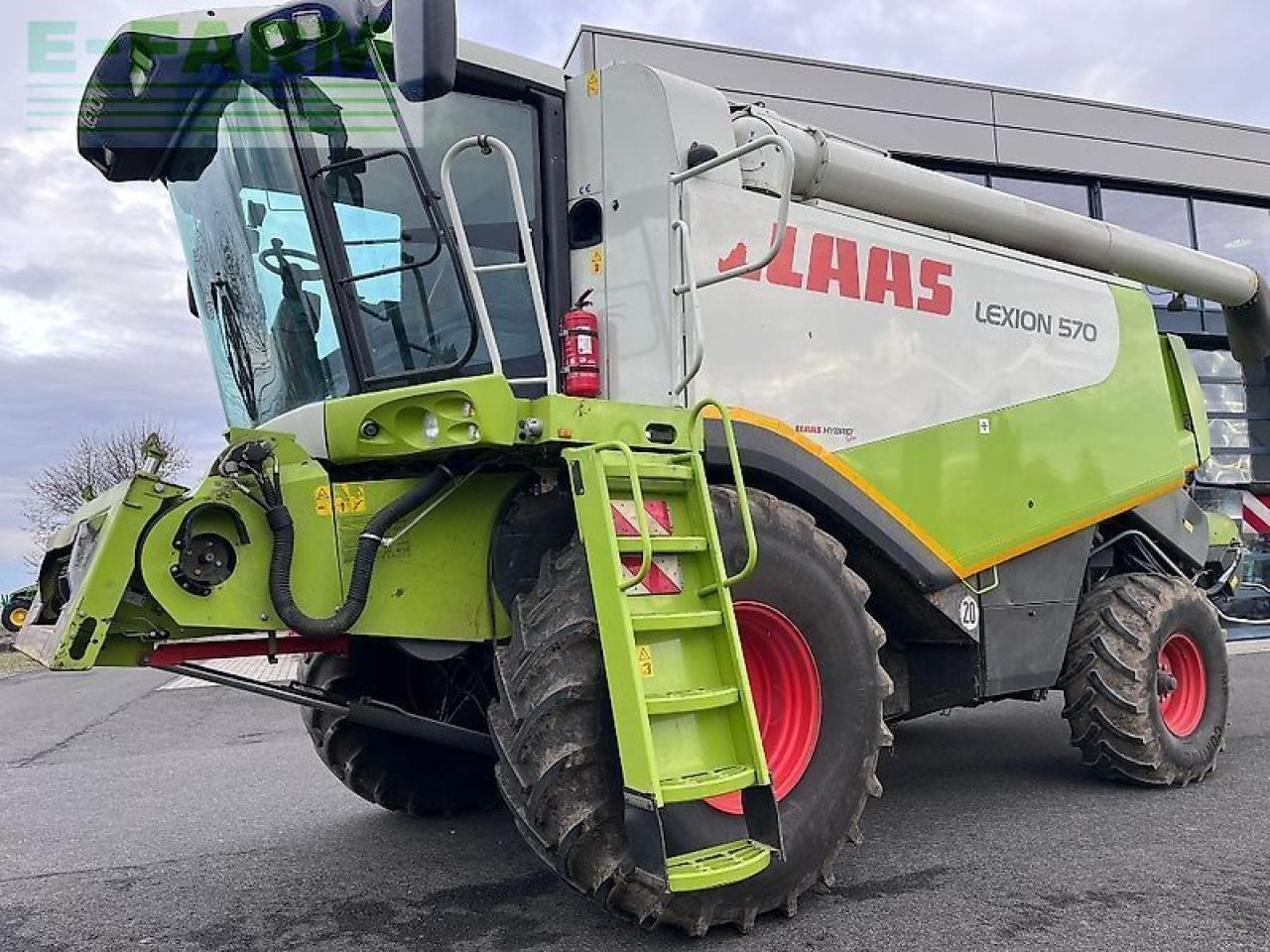 CLAAS lexion 570 - Derliaus nuėmimo kombainas: foto 3 CLAAS lexion 570 - Derliaus nuėmimo kombainas: foto 3