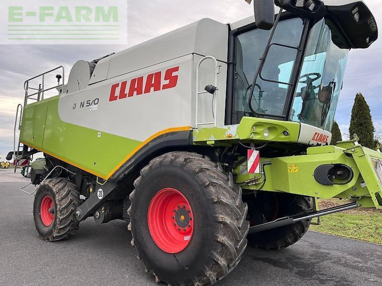 CLAAS lexion 570 - Derliaus nuėmimo kombainas: foto 2 CLAAS lexion 570 - Derliaus nuėmimo kombainas: foto 2