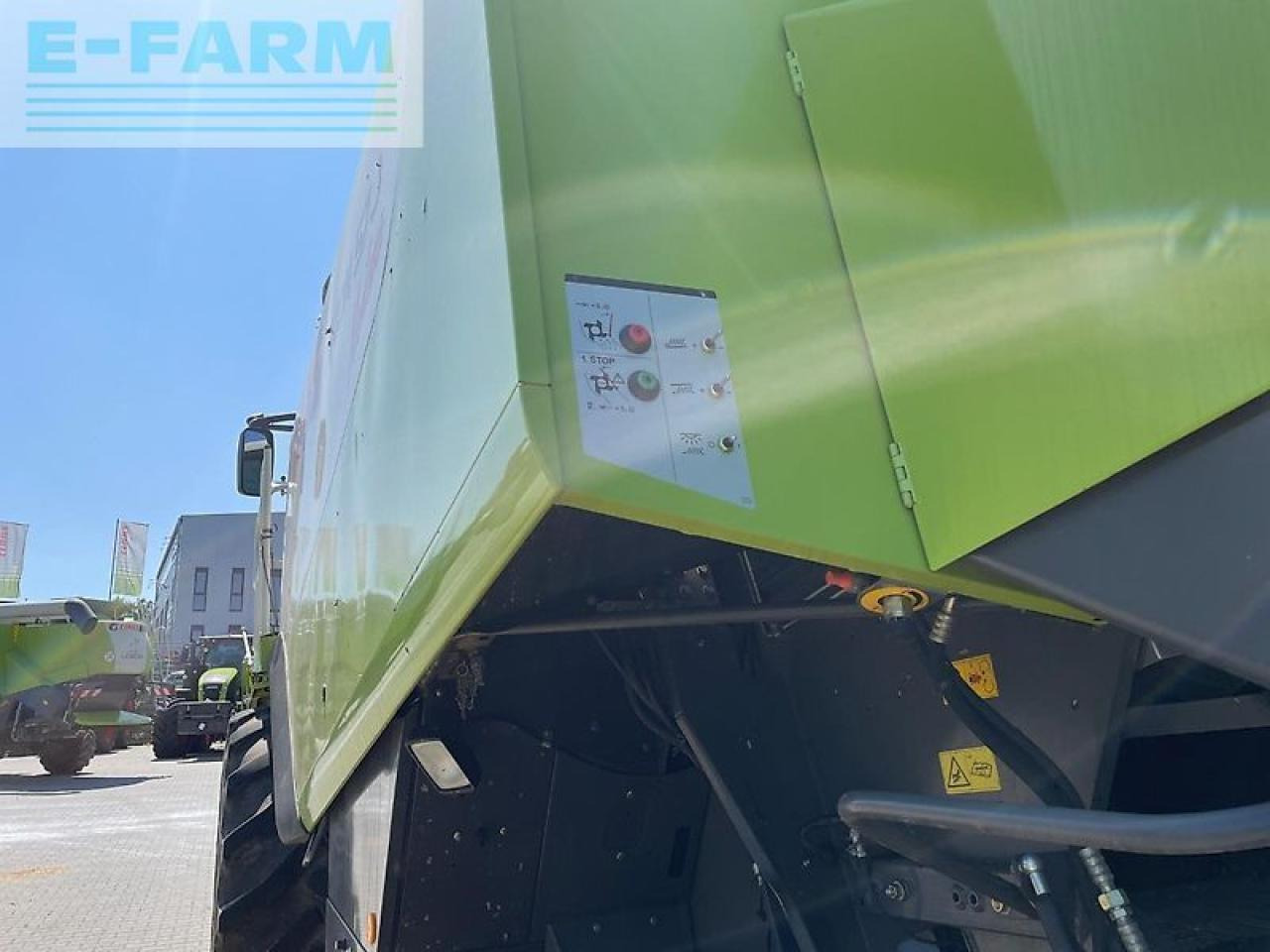 CLAAS lexion 570 montana - Derliaus nuėmimo kombainas: foto 4 CLAAS lexion 570 montana - Derliaus nuėmimo kombainas: foto 4