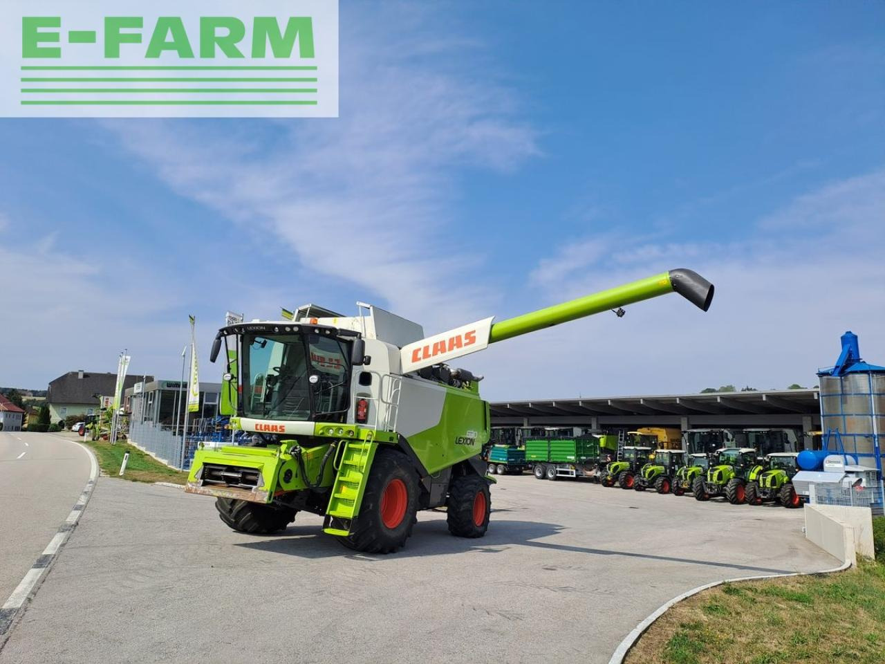 CLAAS lexion 630 - allrad - Derliaus nuėmimo kombainas: foto 1 CLAAS lexion 630 - allrad - Derliaus nuėmimo kombainas: foto 1
