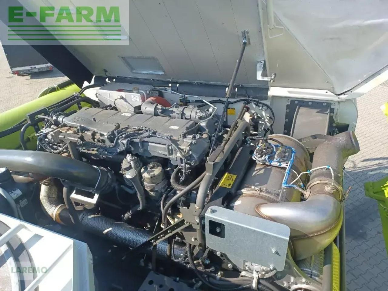 Derliaus nuėmimo kombainas CLAAS lexion 6900 tt terra trac + v 930: foto 10 Derliaus nuėmimo kombainas CLAAS lexion 6900 tt terra trac + v 930: foto 10