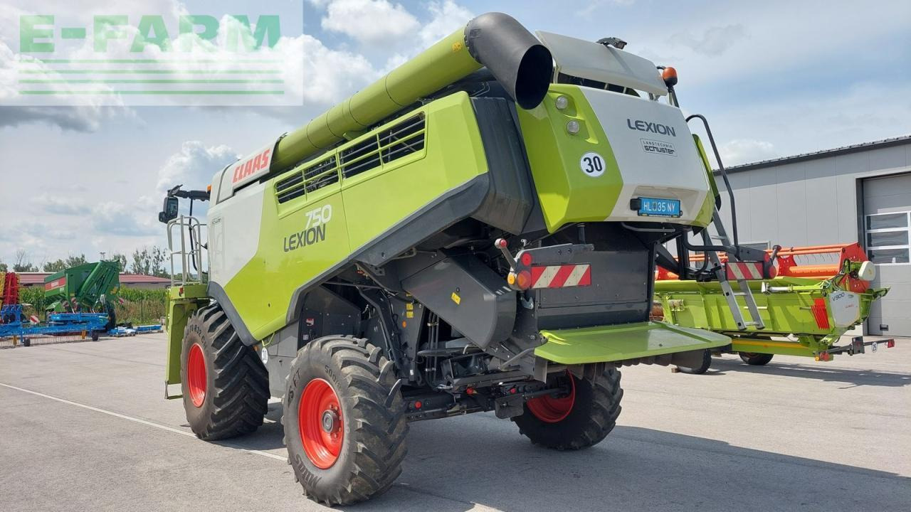 CLAAS lexion 750 (stage iv) - Derliaus nuėmimo kombainas: foto 4 CLAAS lexion 750 (stage iv) - Derliaus nuėmimo kombainas: foto 4