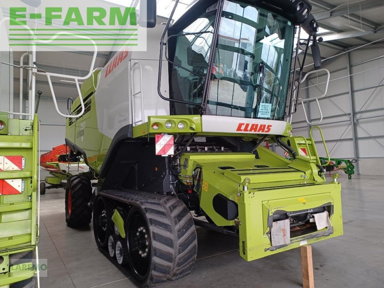 CLAAS lexion 750 tt - Derliaus nuėmimo kombainas: foto 4 CLAAS lexion 750 tt - Derliaus nuėmimo kombainas: foto 4