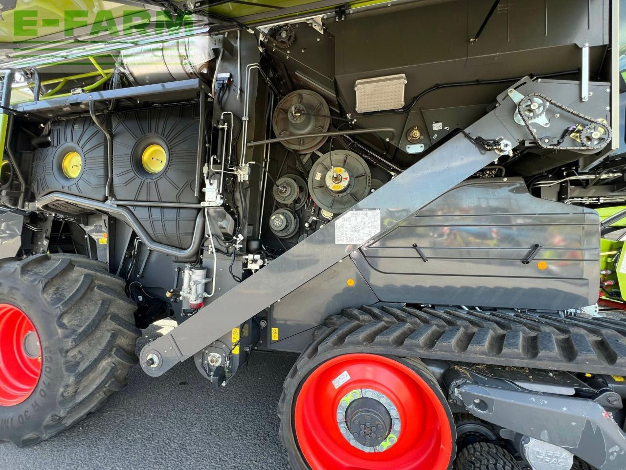 CLAAS lexion 7500 tt - Derliaus nuėmimo kombainas: foto 3 CLAAS lexion 7500 tt - Derliaus nuėmimo kombainas: foto 3