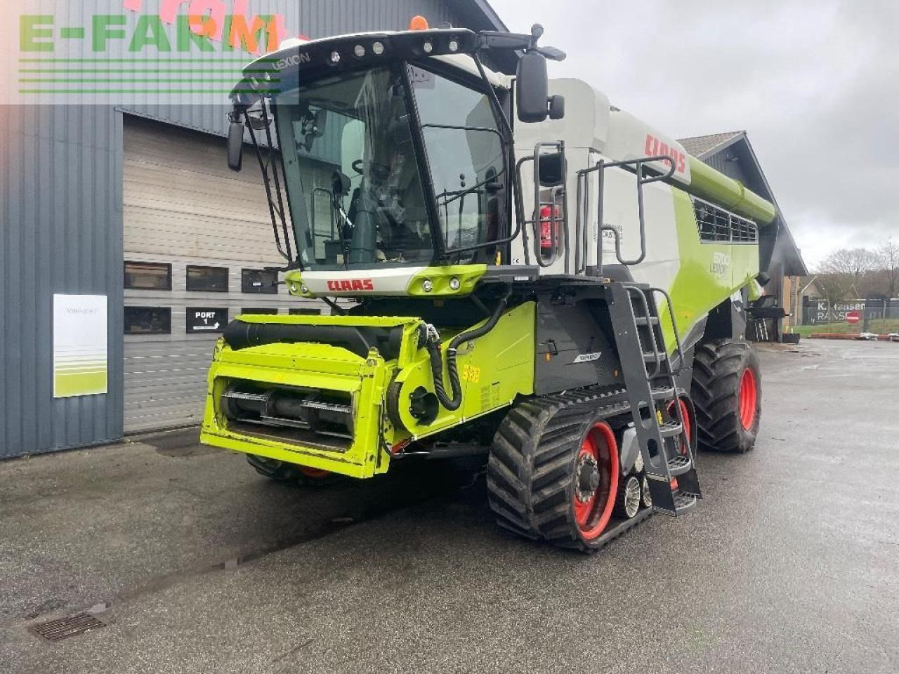 CLAAS lexion 8700 terra trac - Derliaus nuėmimo kombainas: foto 2 CLAAS lexion 8700 terra trac - Derliaus nuėmimo kombainas: foto 2