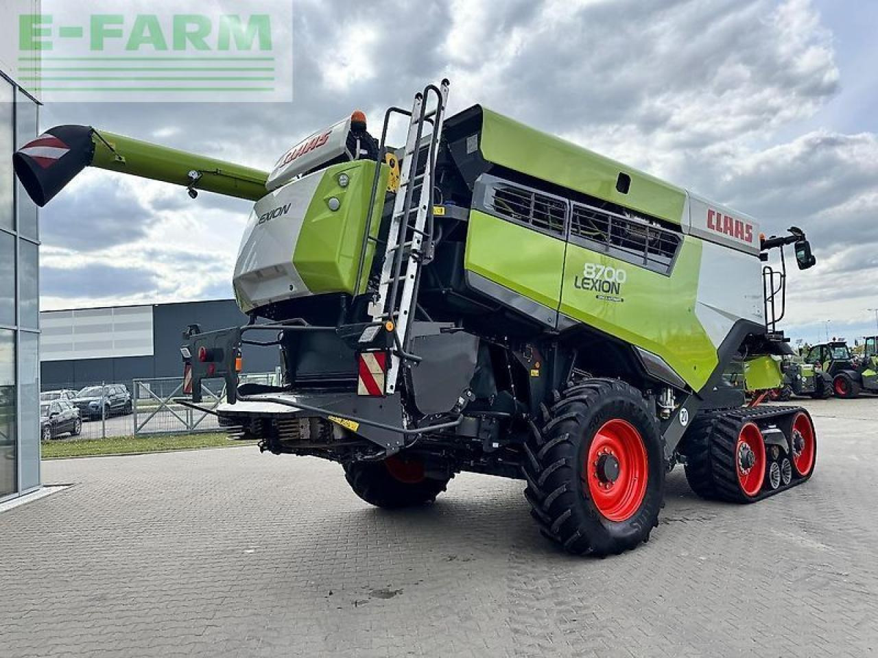 CLAAS lexion 8700tt - Derliaus nuėmimo kombainas: foto 5 CLAAS lexion 8700tt - Derliaus nuėmimo kombainas: foto 5