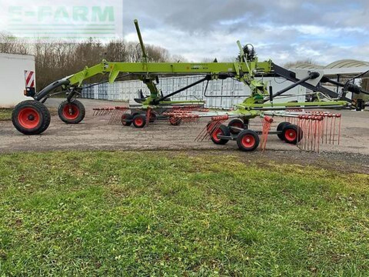 CLAAS liner 1800 - Šieno grėblys/ Vartytuvas: foto 5 CLAAS liner 1800 - Šieno grėblys/ Vartytuvas: foto 5