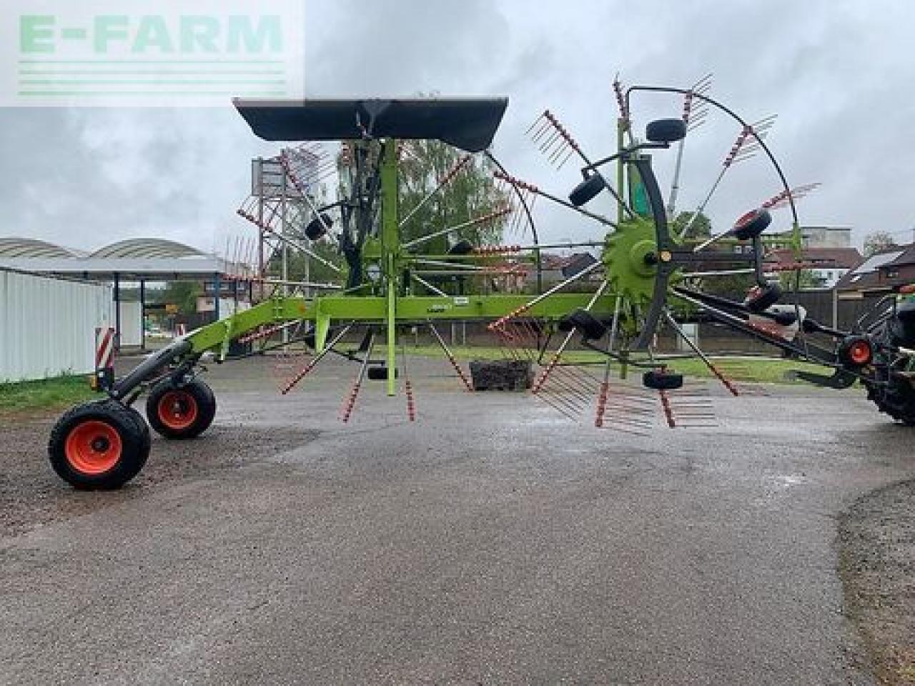 CLAAS liner 1900 neuwertiger seitenschwader - Šieno grėblys/ Vartytuvas: foto 1 CLAAS liner 1900 neuwertiger seitenschwader - Šieno grėblys/ Vartytuvas: foto 1