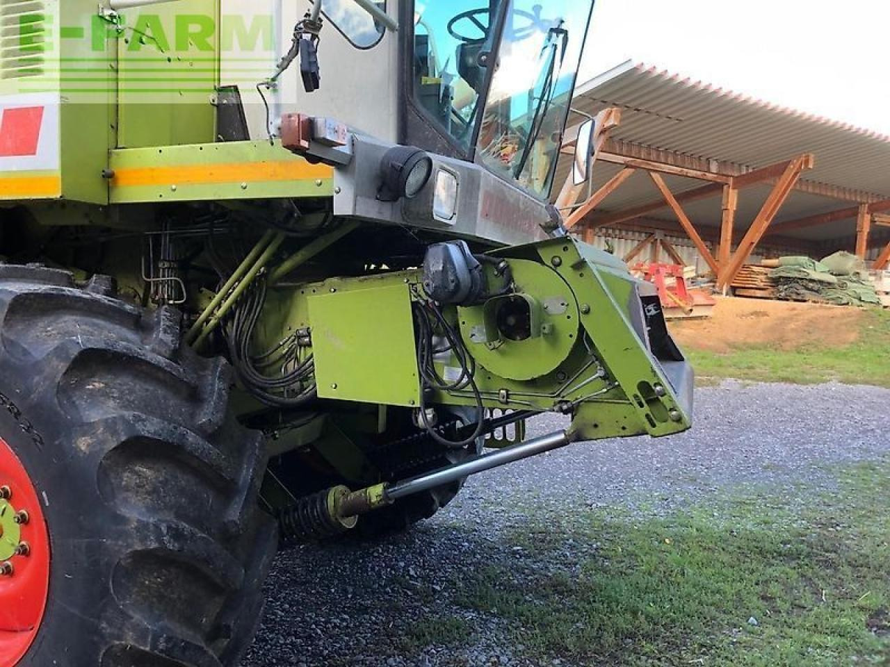 CLAAS mega 208 - Derliaus nuėmimo kombainas: foto 5 CLAAS mega 208 - Derliaus nuėmimo kombainas: foto 5