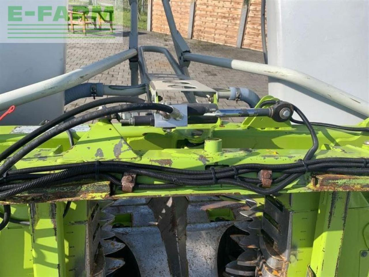 CLAAS orbis 600 ac - Įranga už pašarų kombainai: foto 5 CLAAS orbis 600 ac - Įranga už pašarų kombainai: foto 5