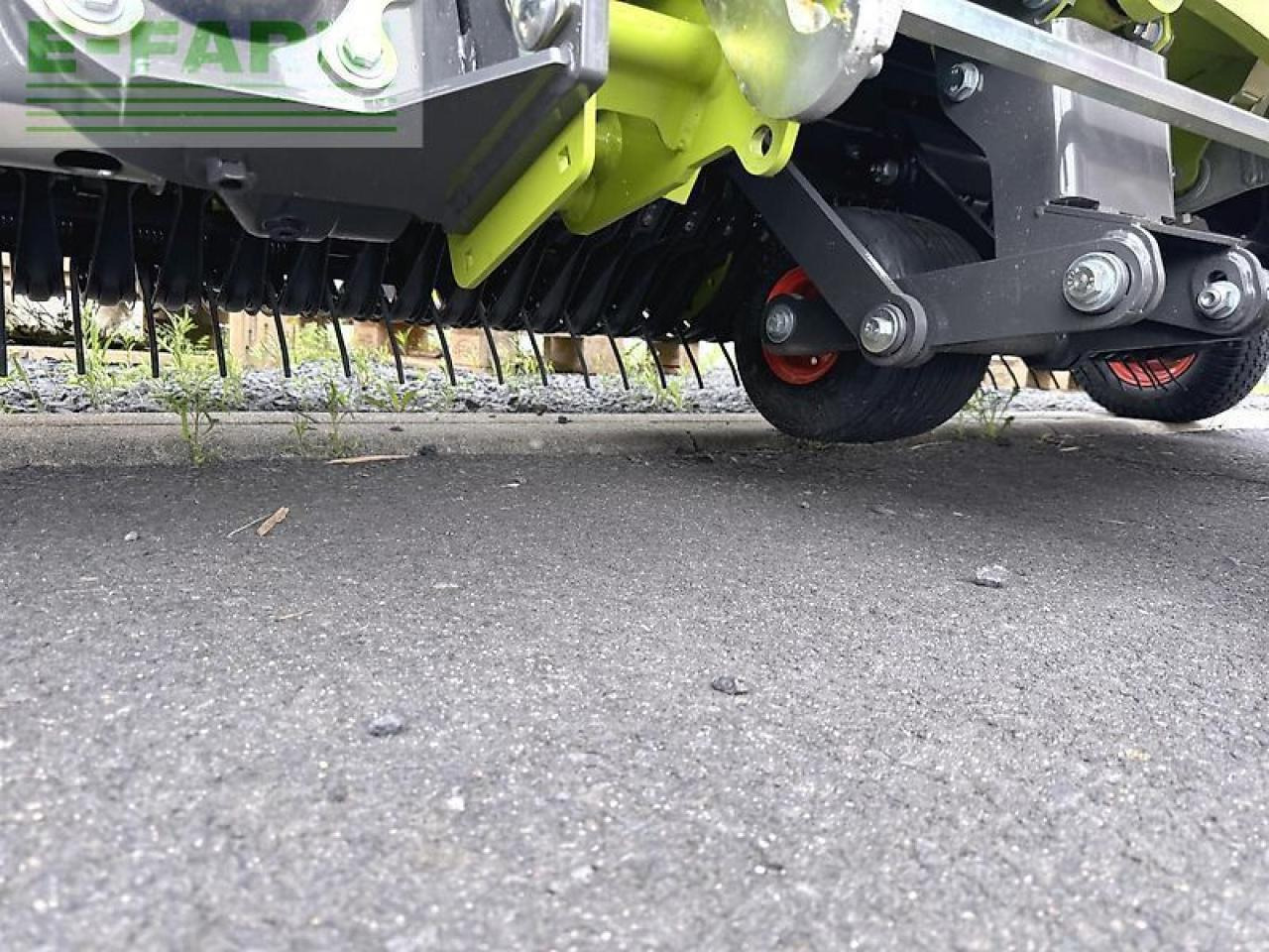 CLAAS pick up 300 profi contour - Įranga už pašarų kombainai: foto 5 CLAAS pick up 300 profi contour - Įranga už pašarų kombainai: foto 5