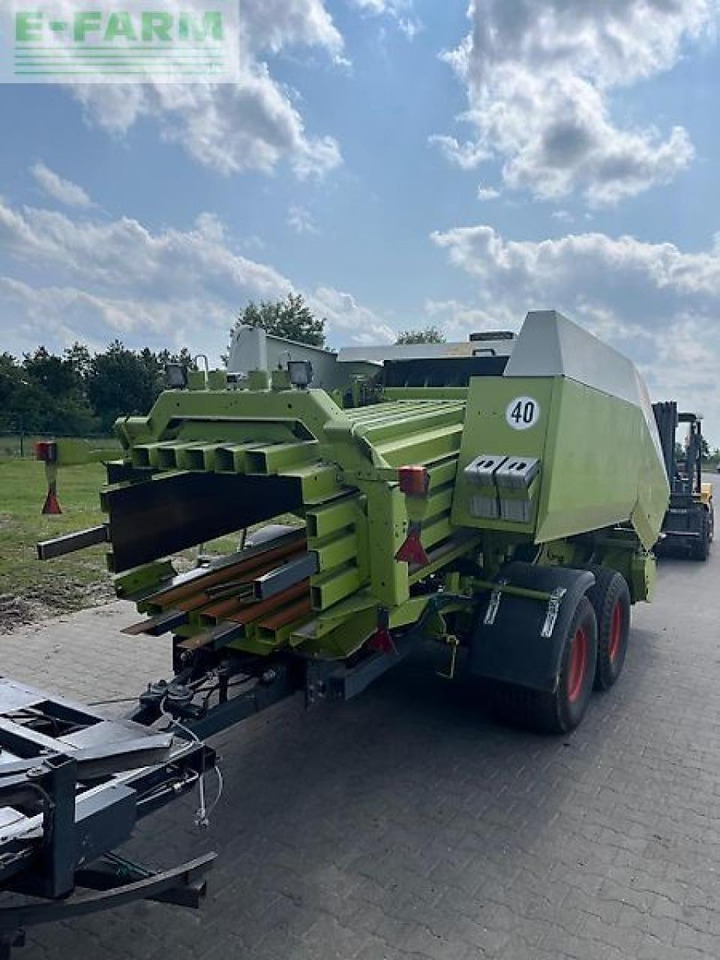 CLAAS quadrant 2200 rc - Stačiakampių ryšulių presas: foto 4 CLAAS quadrant 2200 rc - Stačiakampių ryšulių presas: foto 4