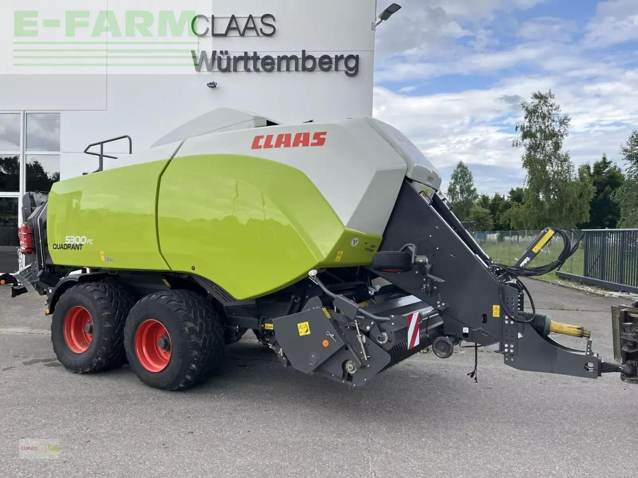 CLAAS quadrant 5300 fc t - Stačiakampių ryšulių presas: foto 1 CLAAS quadrant 5300 fc t - Stačiakampių ryšulių presas: foto 1