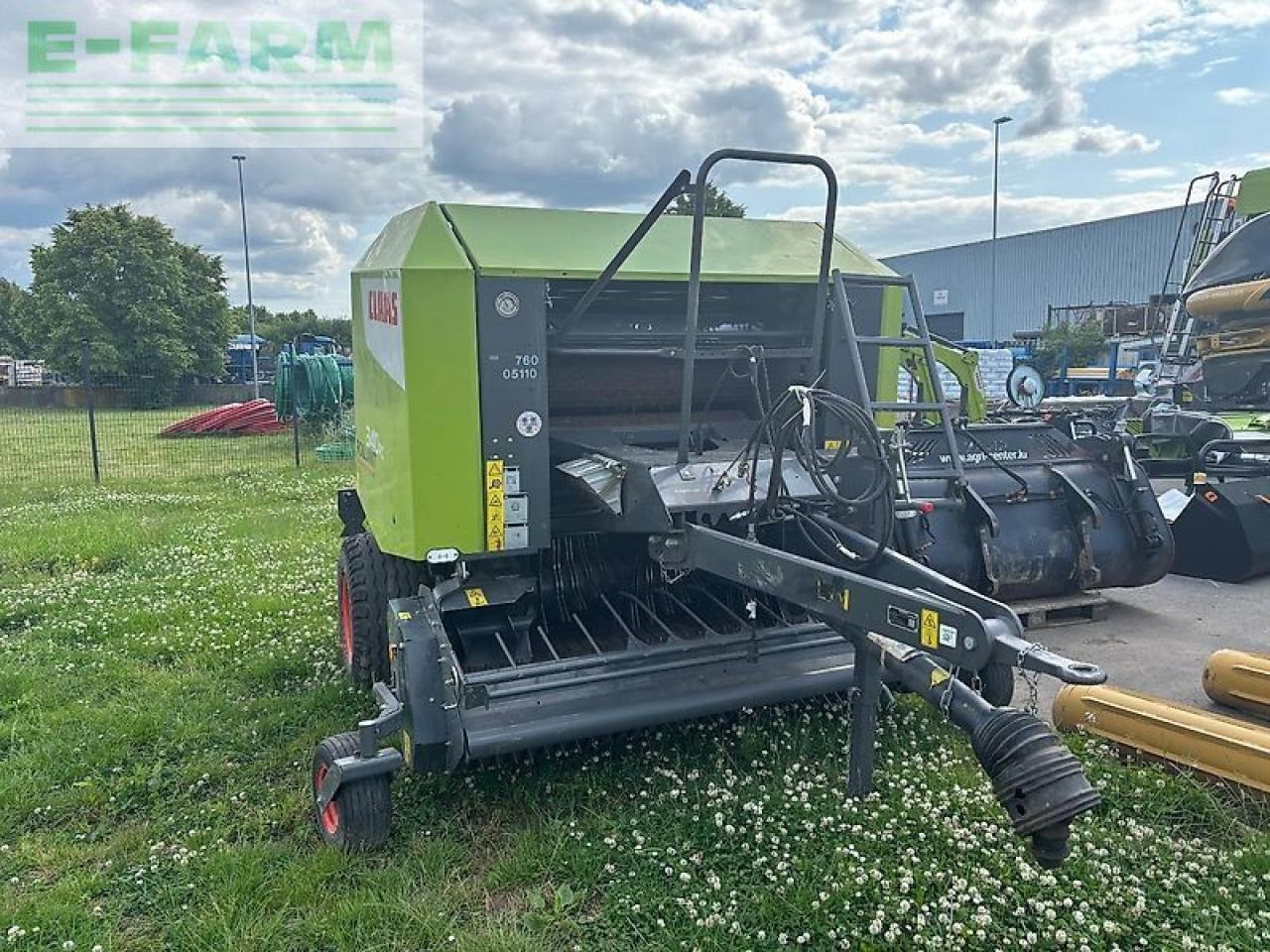 CLAAS rollant 340 rc - Stačiakampių ryšulių presas: foto 2 CLAAS rollant 340 rc - Stačiakampių ryšulių presas: foto 2