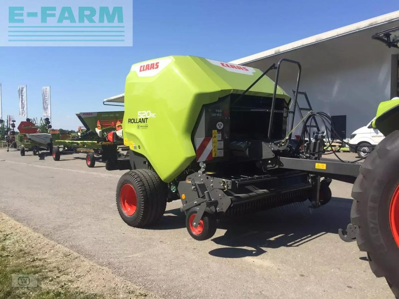 CLAAS rollant 520 rc - Stačiakampių ryšulių presas: foto 1 CLAAS rollant 520 rc - Stačiakampių ryšulių presas: foto 1