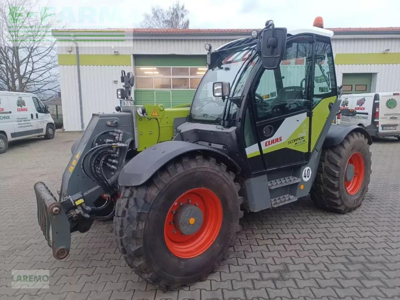 CLAAS scorpion 756 varipower plus - Teleskopinis krautuvas: foto 1 CLAAS scorpion 756 varipower plus - Teleskopinis krautuvas: foto 1