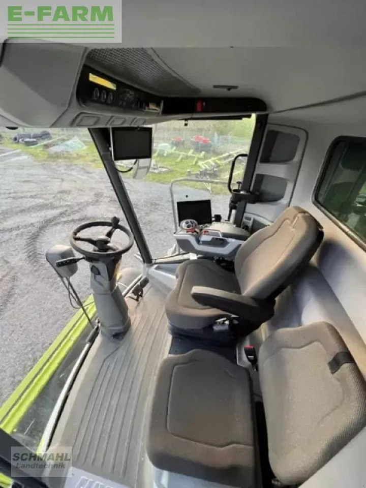 CLAAS trion 730tt - Derliaus nuėmimo kombainas: foto 4 CLAAS trion 730tt - Derliaus nuėmimo kombainas: foto 4