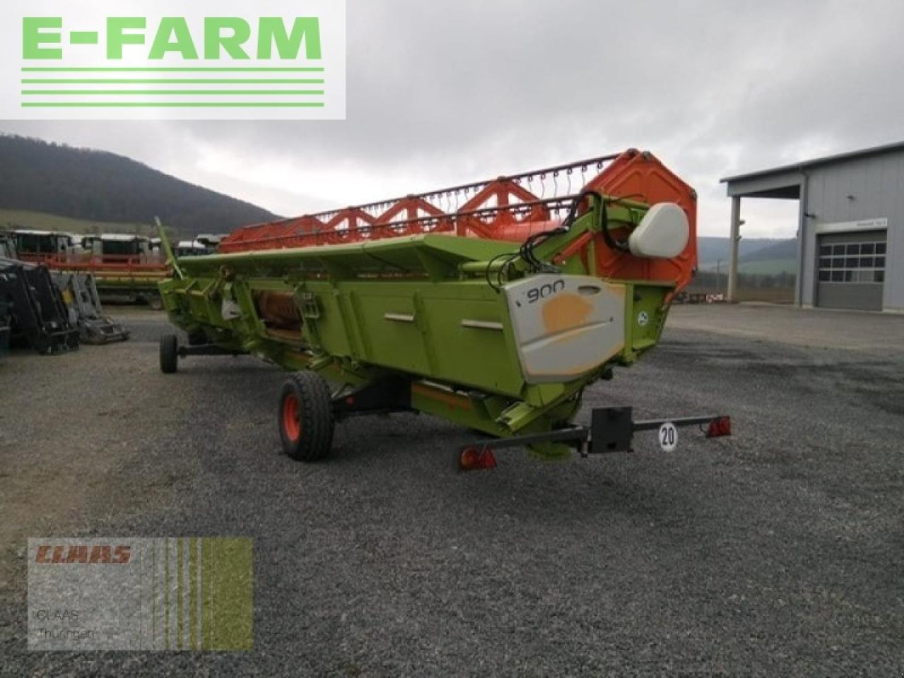 CLAAS v 900 + tw - Traktorius: foto 3 CLAAS v 900 + tw - Traktorius: foto 3